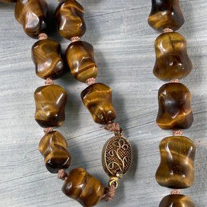 ***  SOLD  *** Heavy tiger eye nuggets necklace with brass clasp